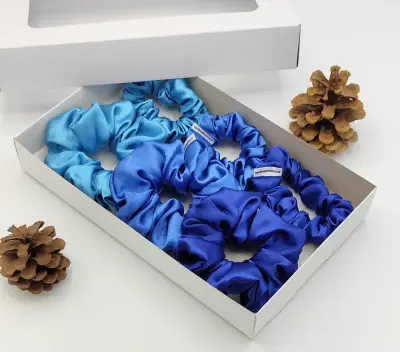 Scrunchies gumičky saténové v tmavě modré - 6ks